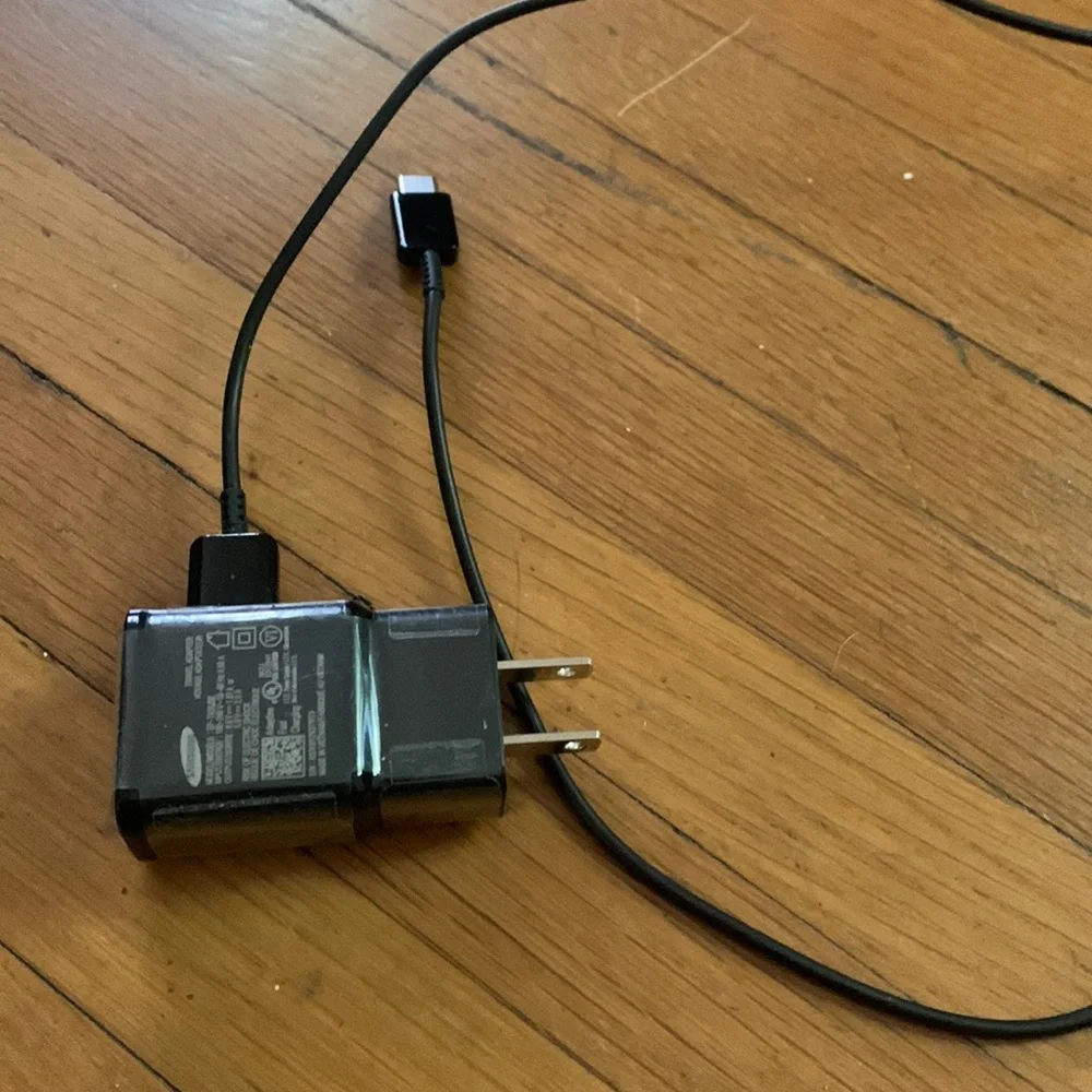 Brand new Samsung charger